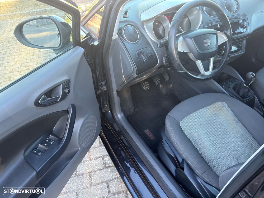 SEAT Ibiza 1.9 TDI Style DPF - 8