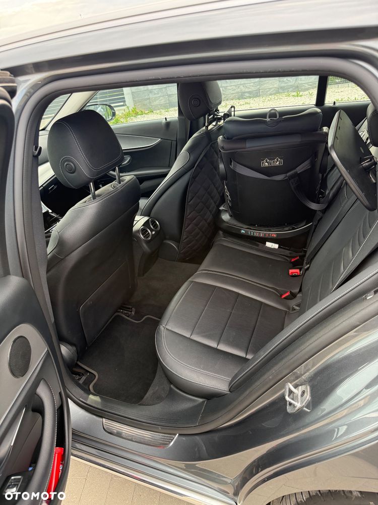 Mercedes-Benz Klasa E 220 d Business Edition 9G-TRONIC - 14