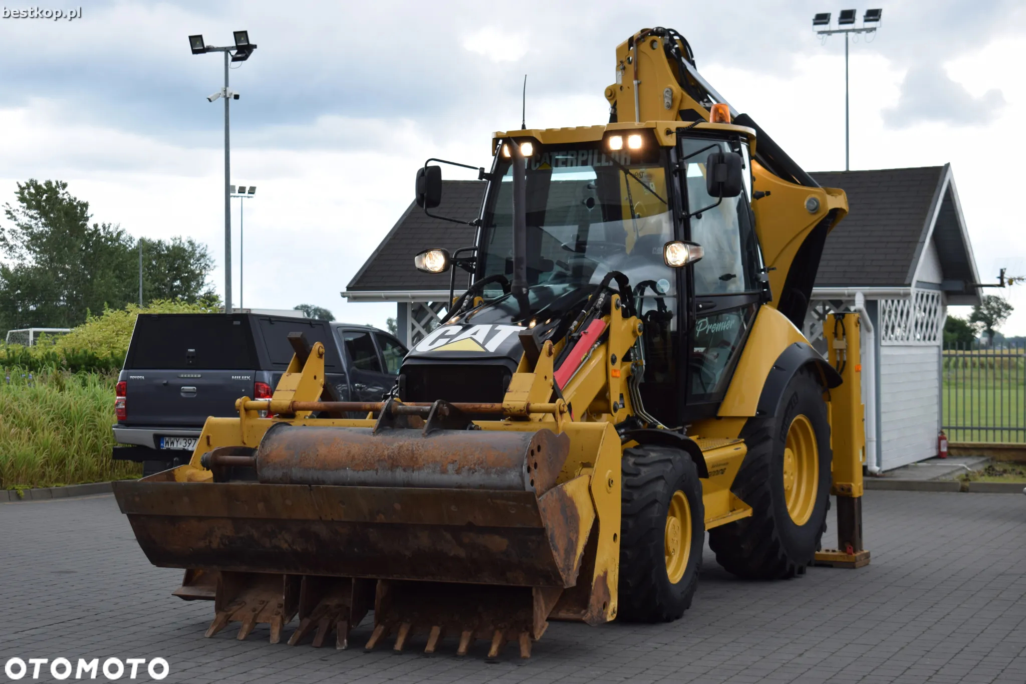 Caterpillar CAT 432E Premier - 13