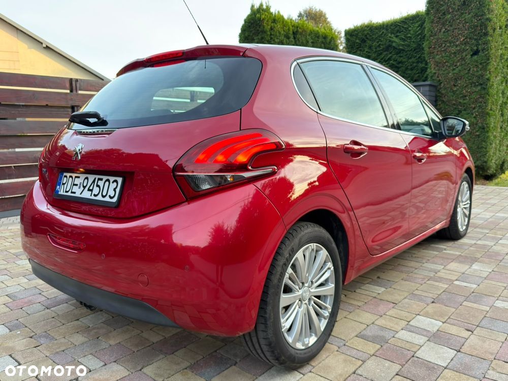 Peugeot 208 PureTech 110 Stop & Start Allure - 3