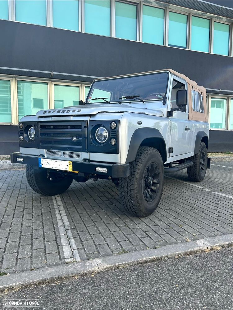 Land Rover Defender 90 2.4 CRD S - 1