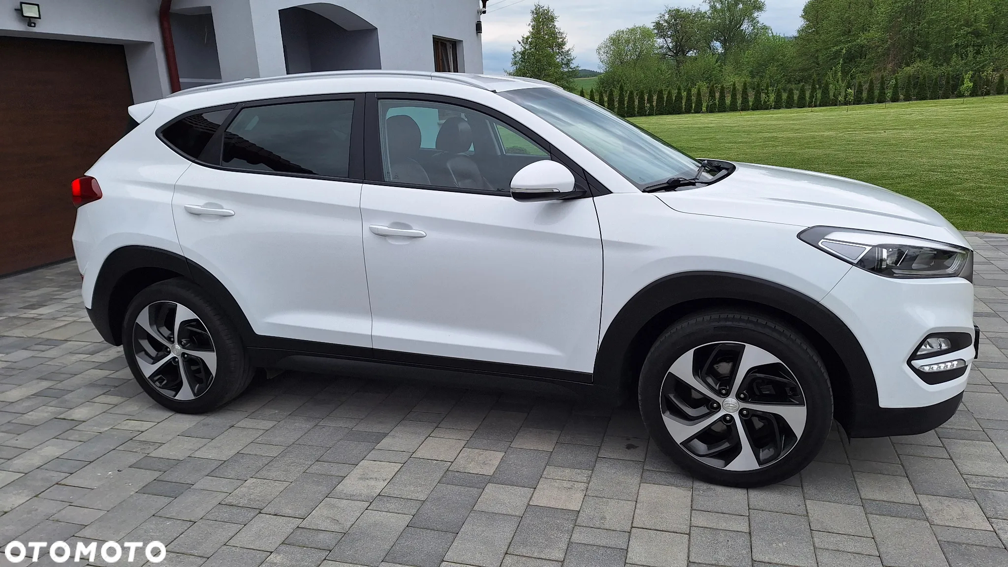 Hyundai Tucson blue 1.7 CRDi 2WD Style - 34