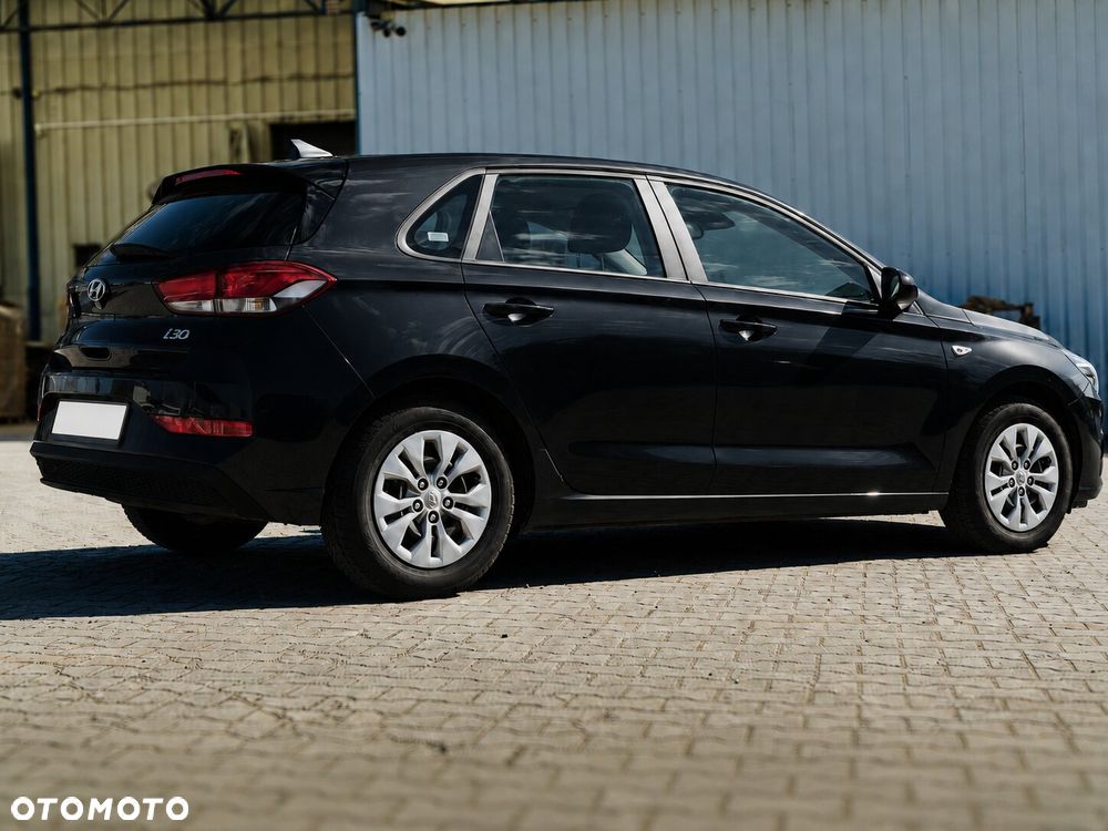 Hyundai i30 1.5 DPI Classic + - 2