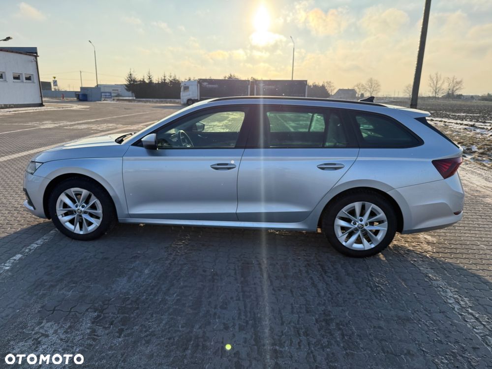 Skoda Octavia - 2