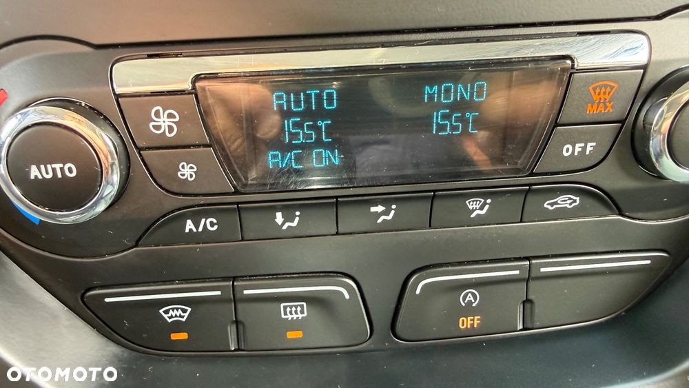 Ford C-MAX 1.6 TDCi Start-Stop-System Champions Edition - 22