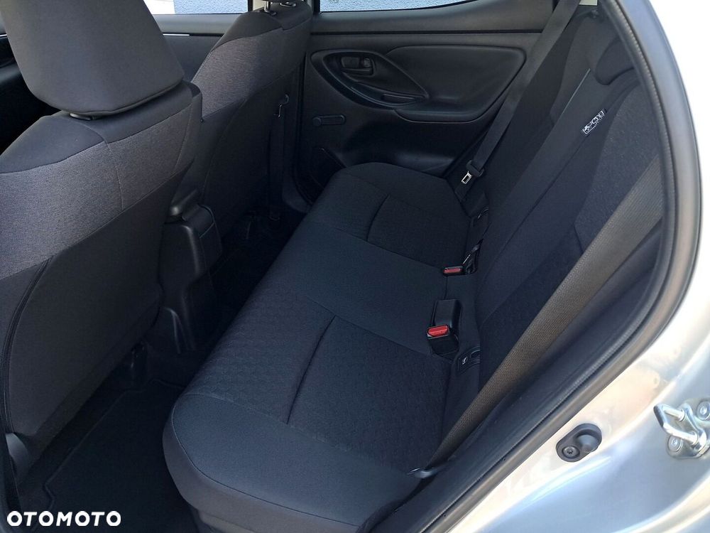 Toyota Yaris Hybrid 1.5 Comfort - 14