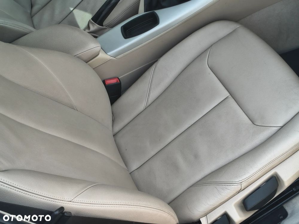 BMW Seria 1 - 12
