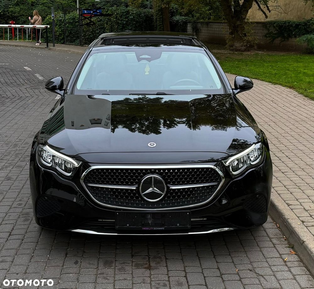 Mercedes-Benz Klasa E - 31