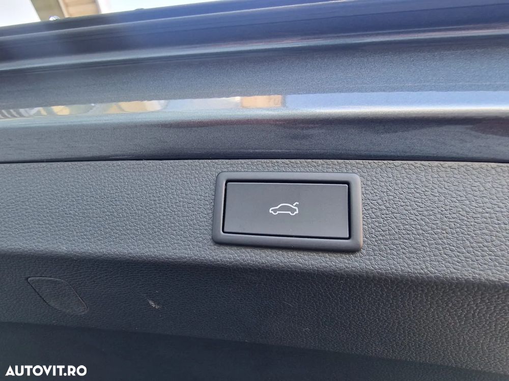 Skoda Karoq 2.0 TDI 4X4 DSG Sportline - 38