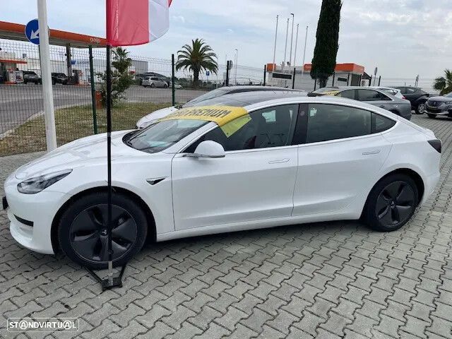 Tesla Model 3 Standard RWD Plus - 2