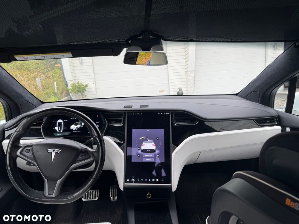 Tesla Model X Long Range - 14