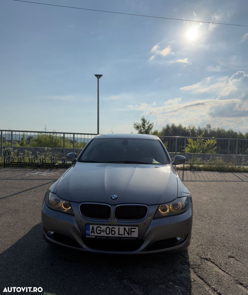 BMW Seria 3 320d DPF Aut. Edition Exclusive - 2