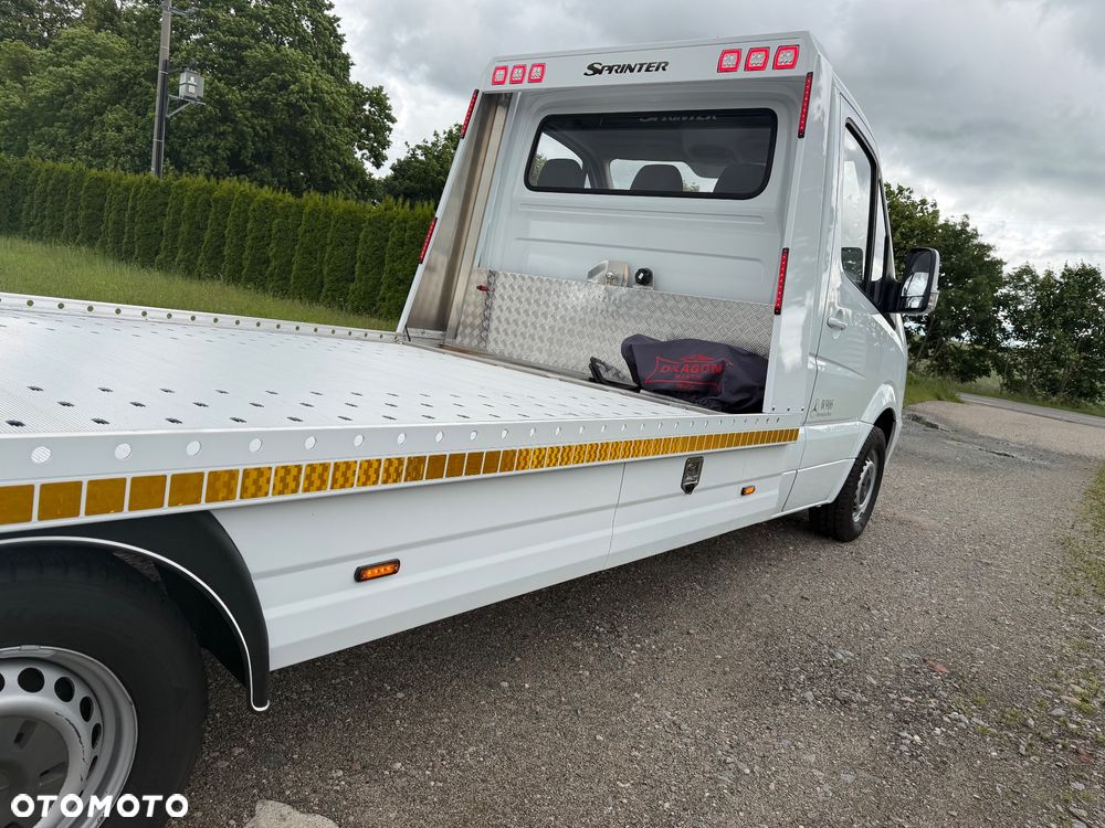 Mercedes-Benz Sprinter - 6