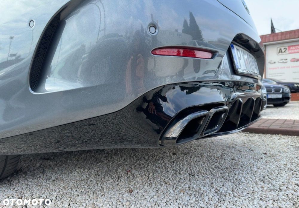 Mercedes-Benz CLS - 10