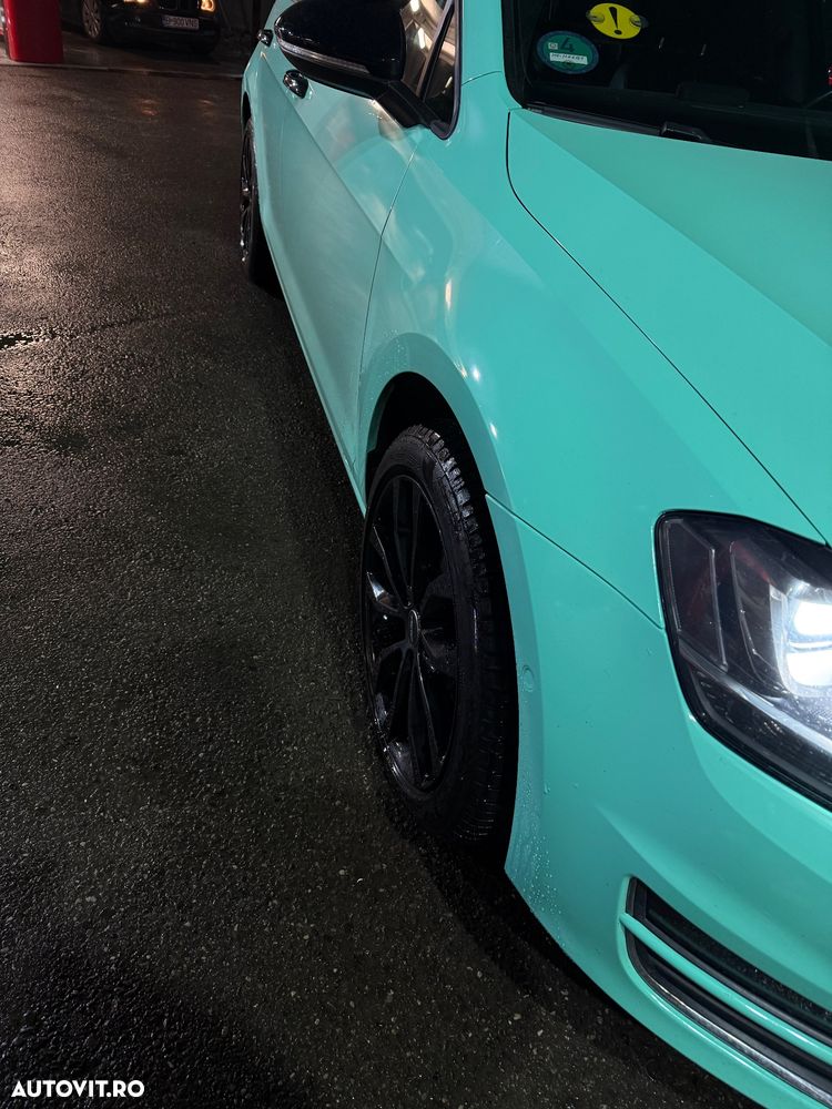 Volkswagen Golf 2.0 TDI 4Motion - 3