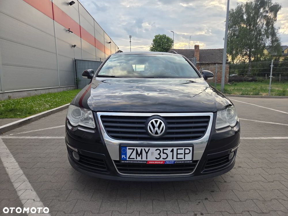 Volkswagen Passat 2.0 TDI DPF BlueMotion Technology Comfortline - 2