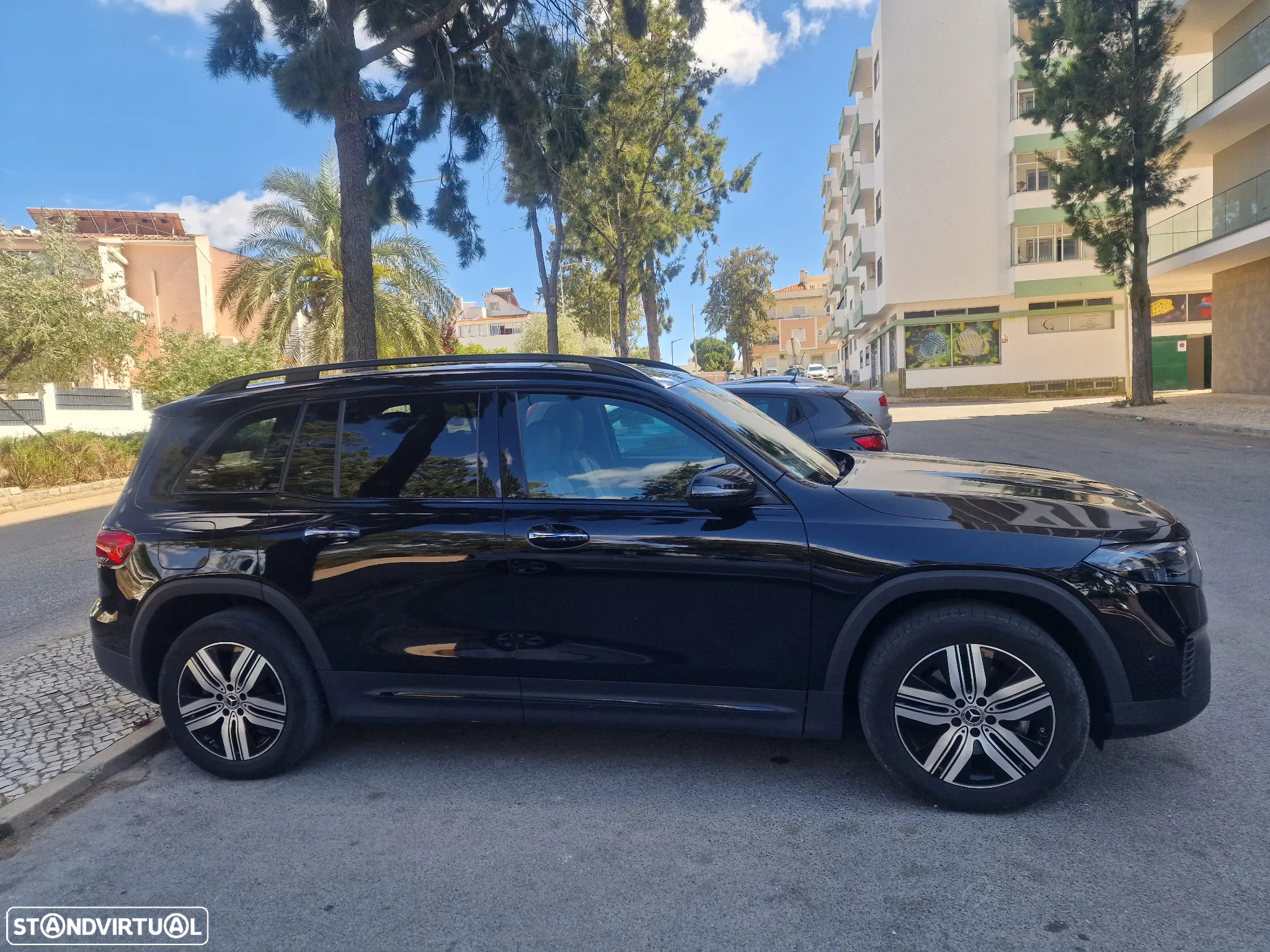 Mercedes-Benz EQB 300 4Matic Electric Art - 3