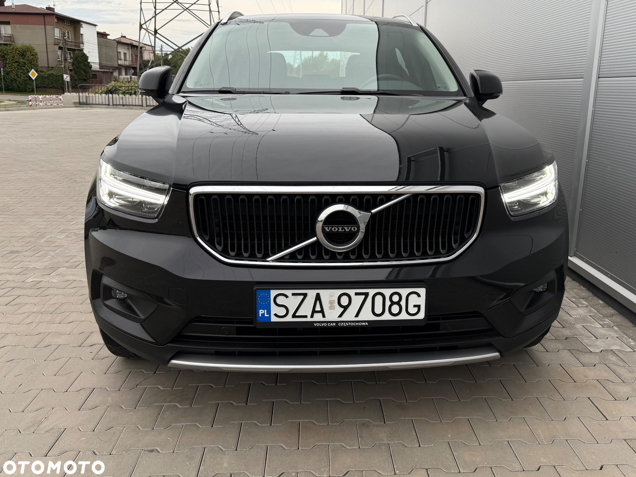 Volvo XC 40 T3 Geartronic Momentum Pro - 19