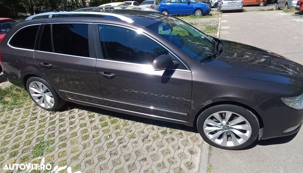 Skoda Superb 2.0 TDI Ambition DSG - 1