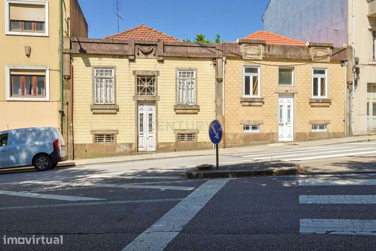 Moradia para reabilitação com projecto ou viabilidade para construção - Grande imagem: 2/28