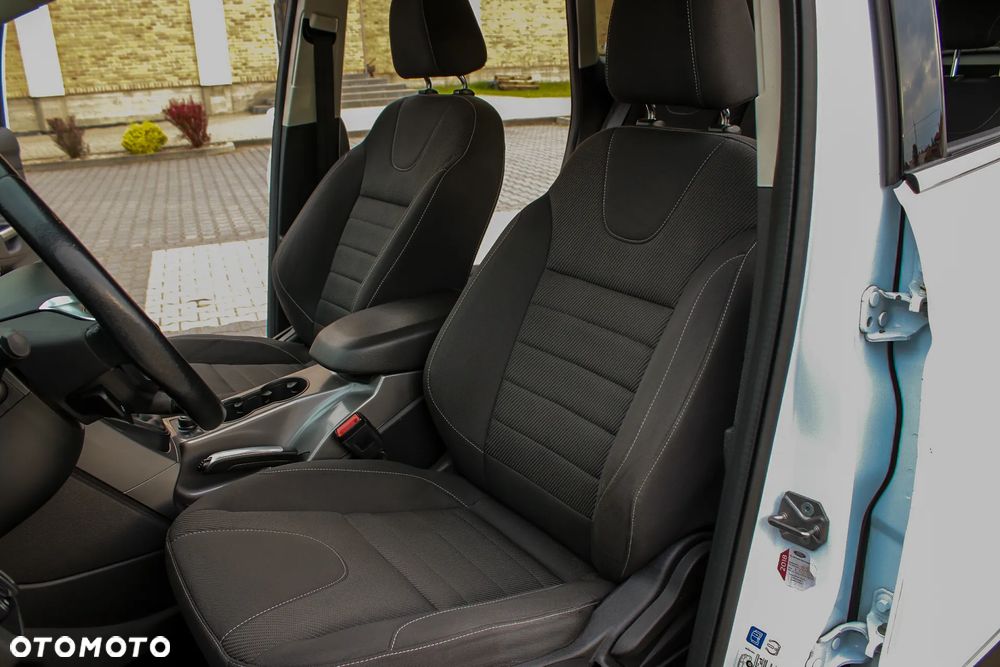 Ford Kuga 1.5 EcoBoost FWD Titanium ASS GPF - 29
