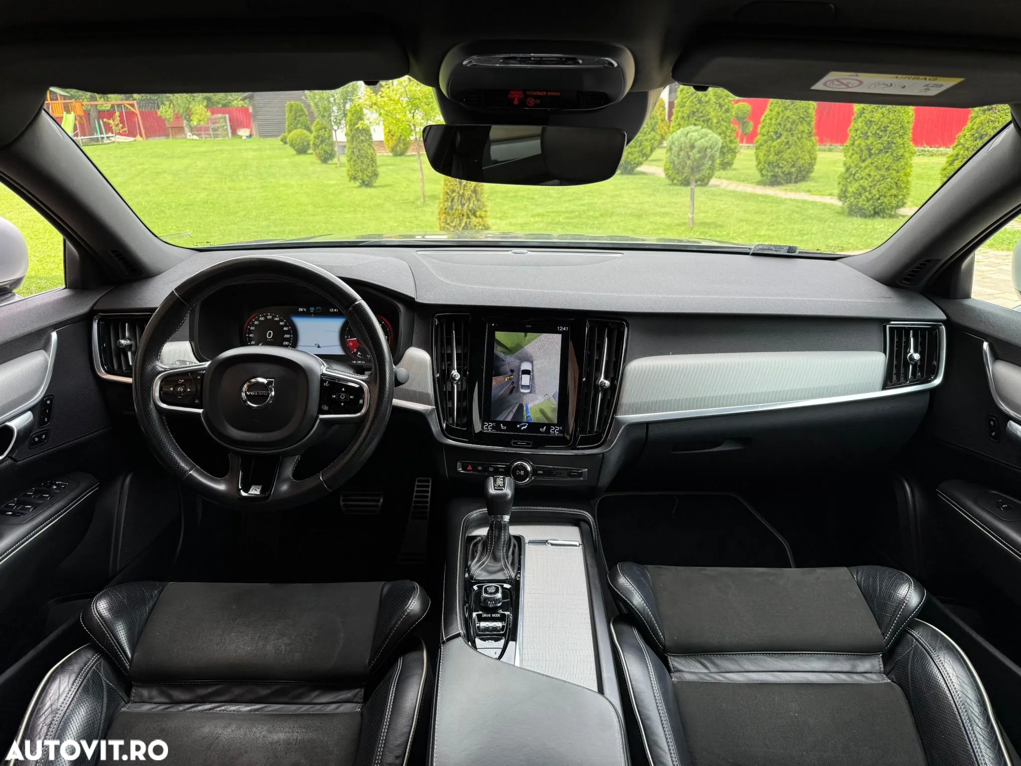 Volvo S90 D5 AWD Geartronic R Design - 4