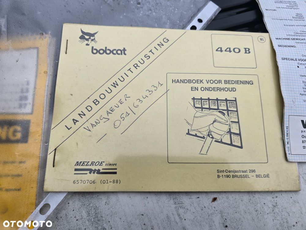 Bobcat 440B - 9