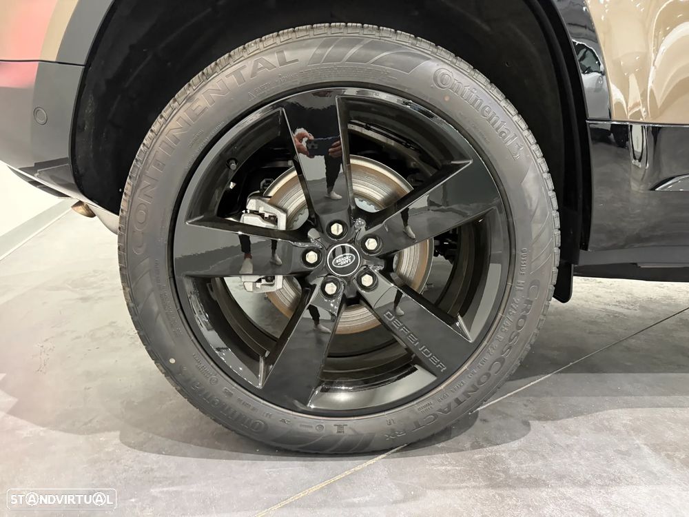 Land Rover Defender 2.0 P300e 110 AWD X-Dynamic SE - 6