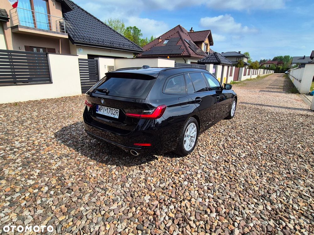BMW Seria 3 320i Sport Line - 5