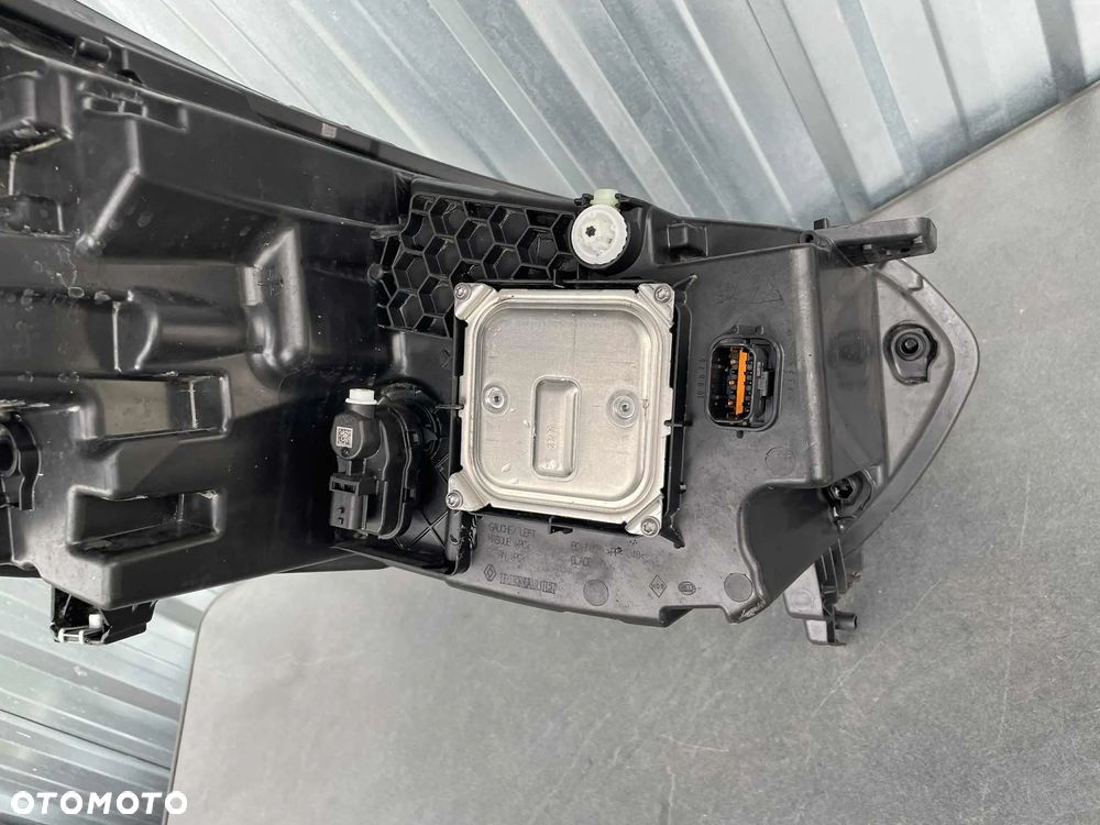 Renault Trafic IV Lampa Lewa Pure Led 260601790R 1EX014721-01 - 6
