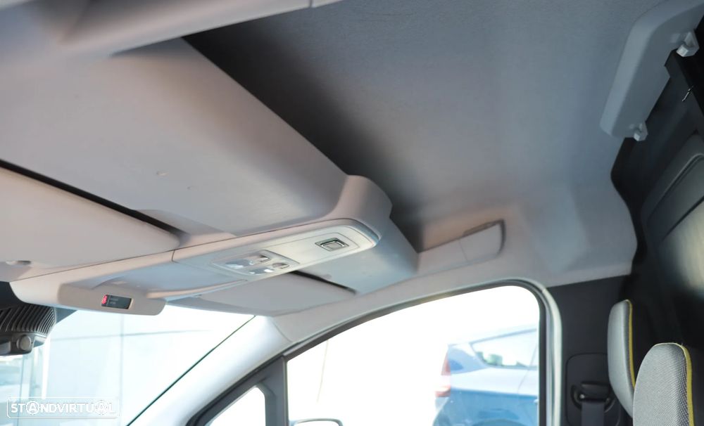 Renault Kangoo 1.5 Blue dCi EDC - 3 Lugares / Cx Auto / IVA Dedutível - 31