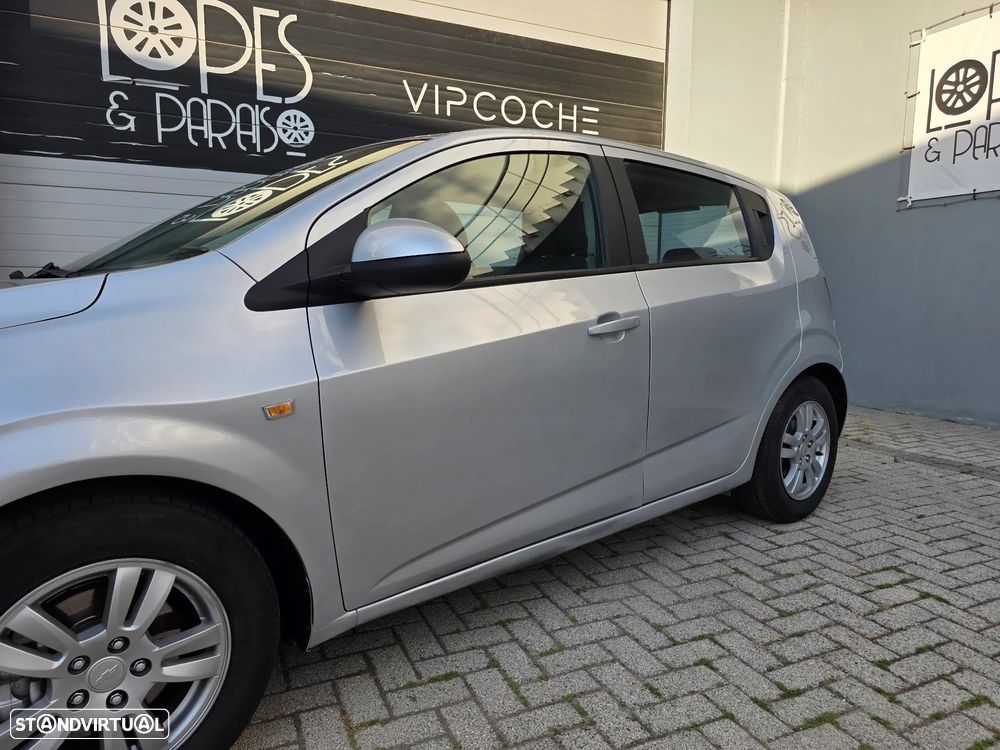 Chevrolet Aveo 1.3 VCDi LTZ - 31