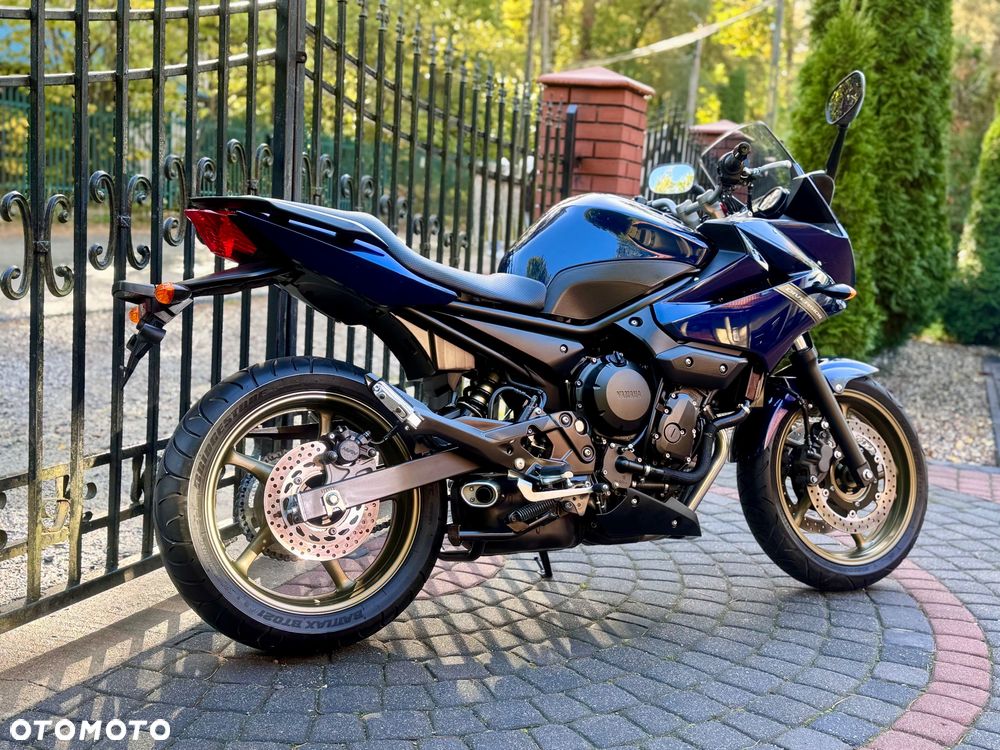 Yamaha XJ - 4
