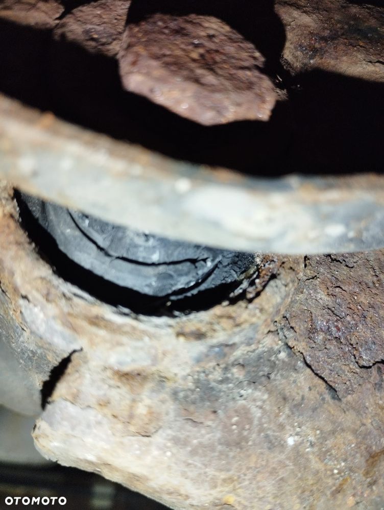 Volkswagen Jetta 1.6 Trendline - 25