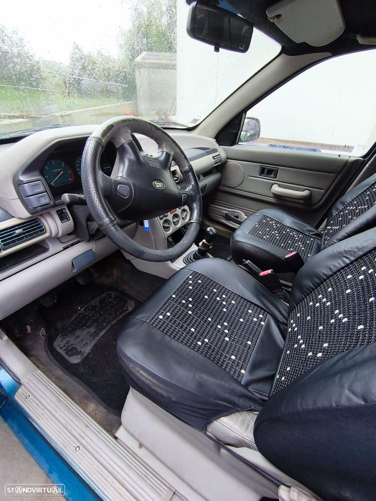 Land Rover Freelander 2.0 di - 11