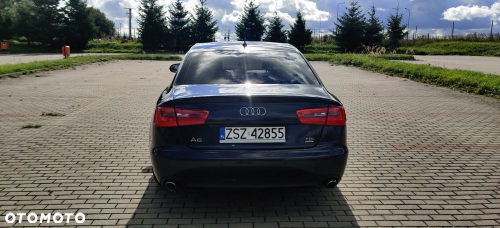 Audi A6 - 4