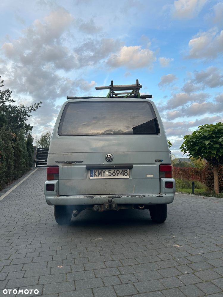 Volkswagen Transporter - 6