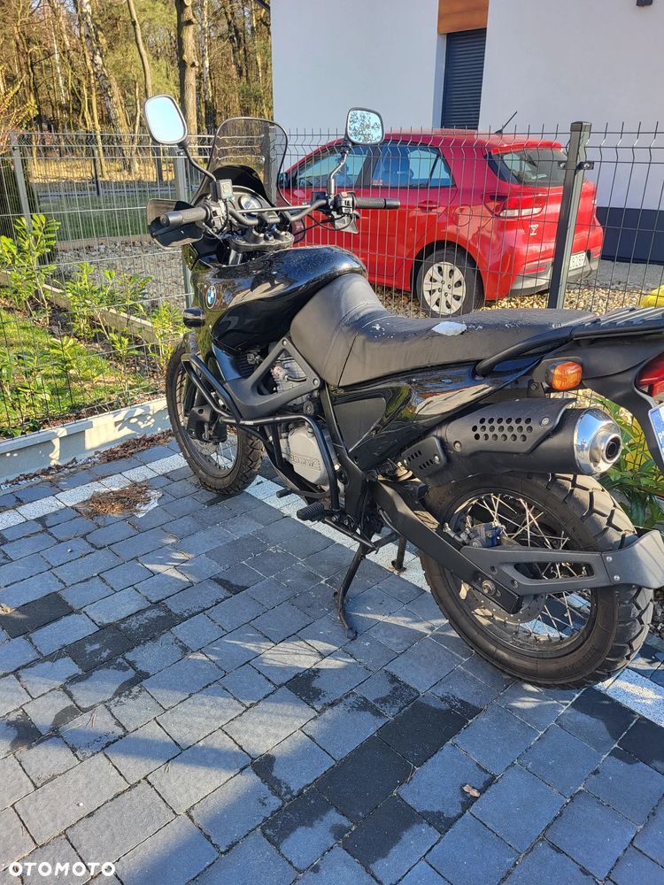 BMW F - 5
