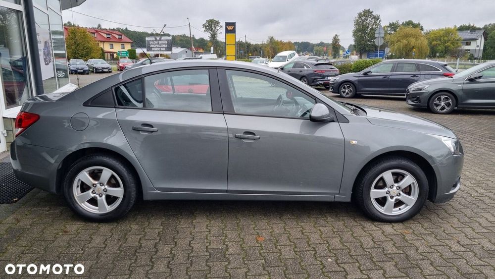 Chevrolet Cruze - 7