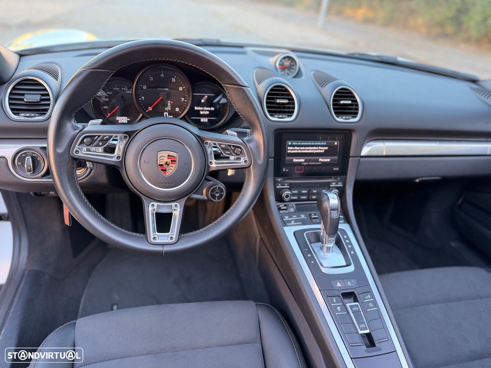 Porsche 718 - 15