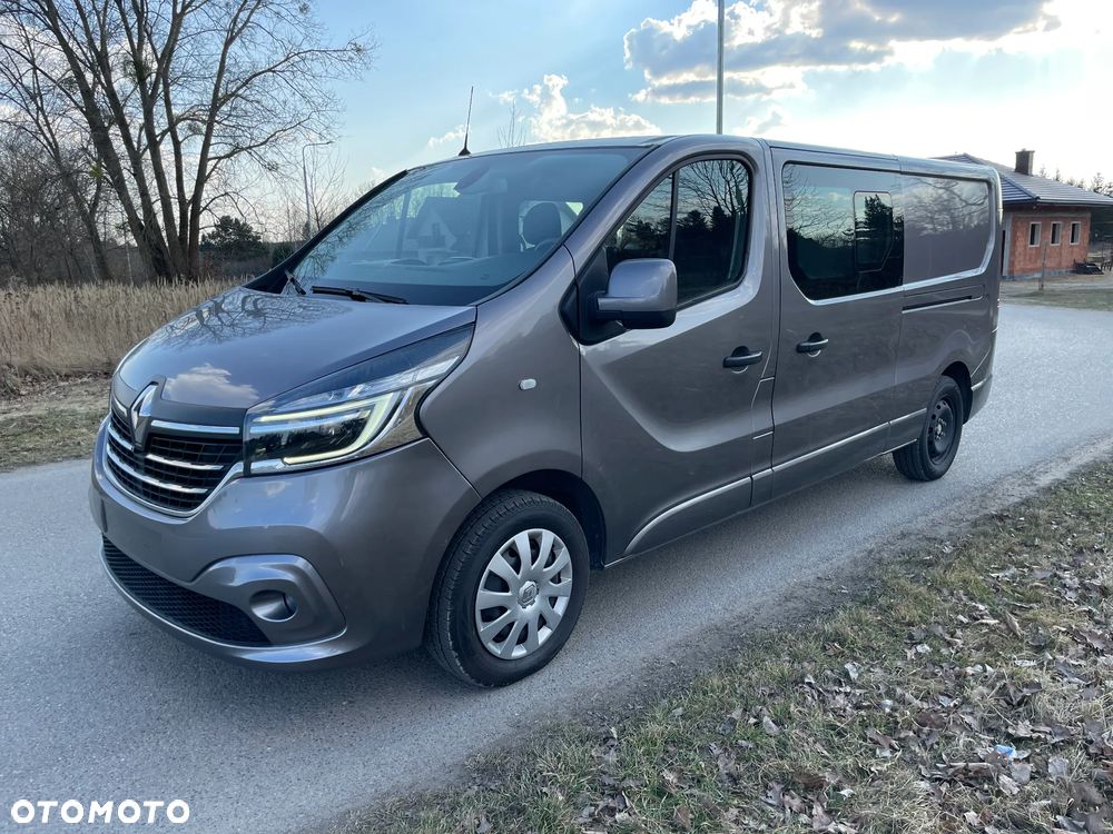 Renault TRAFIC - 1
