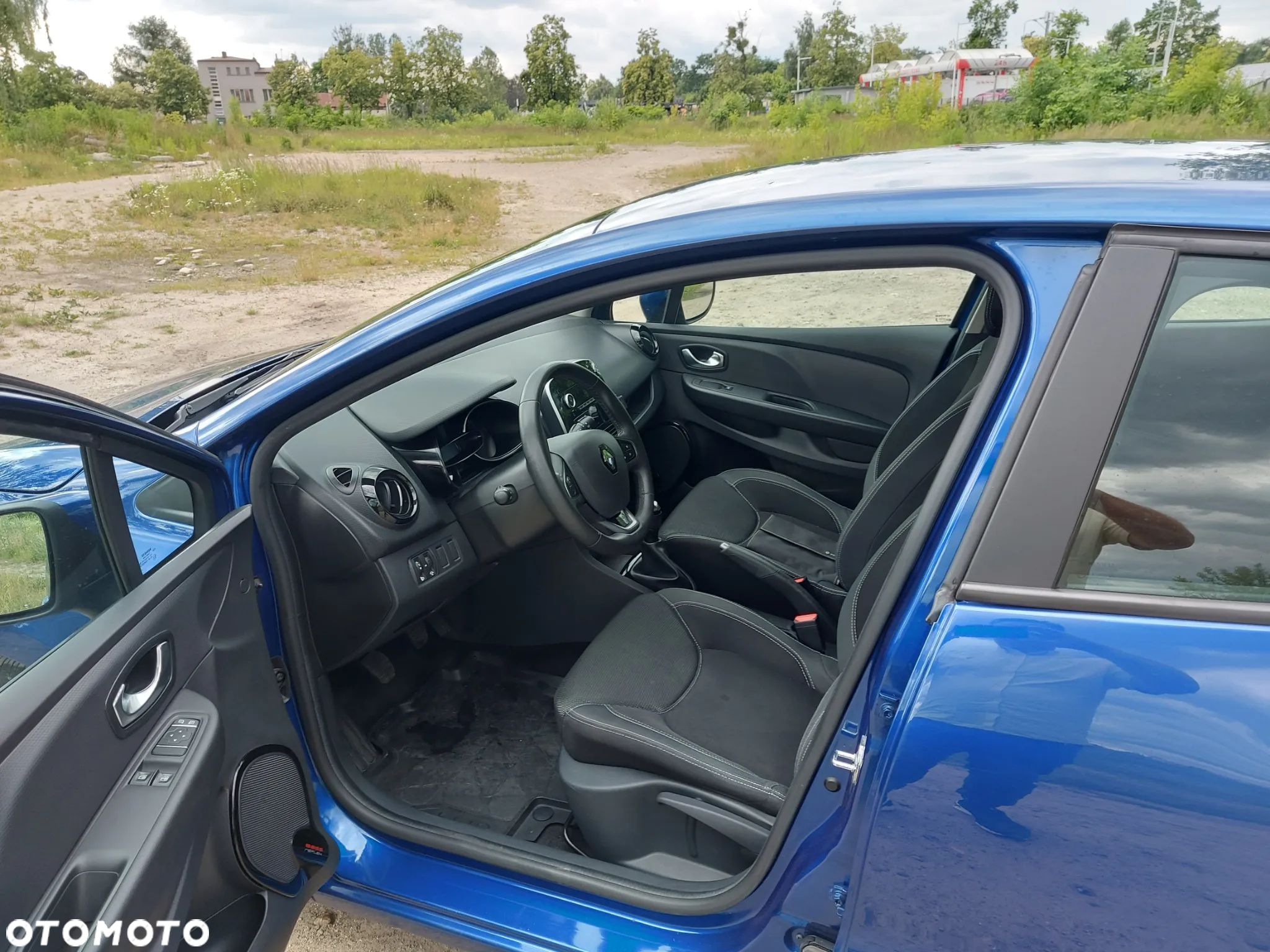 Renault Clio 1.2 16V Life - 11