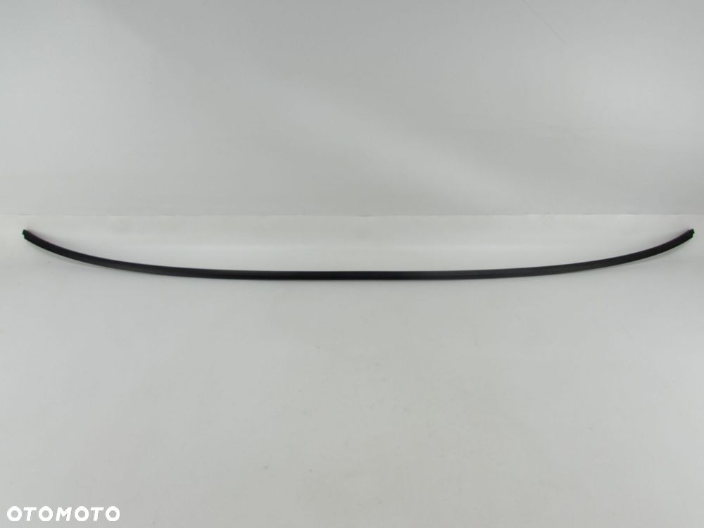 VOLVO V60 CROSS CUNTRY 10-18 USZCZELKA LISTWA SZYBY CZOLOWEJ DOLNA 30799704 - 2