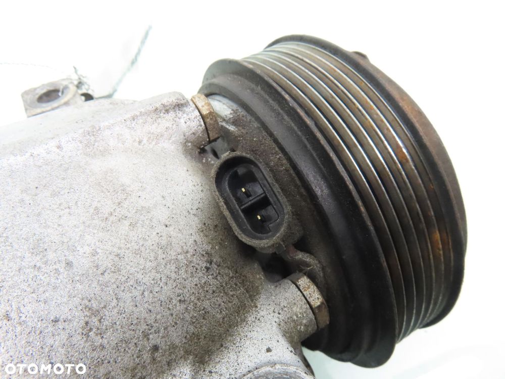 KOMPRESOR KLIMATYZACJI RENAULT LAGUNA II 1.8 6560630 - 2