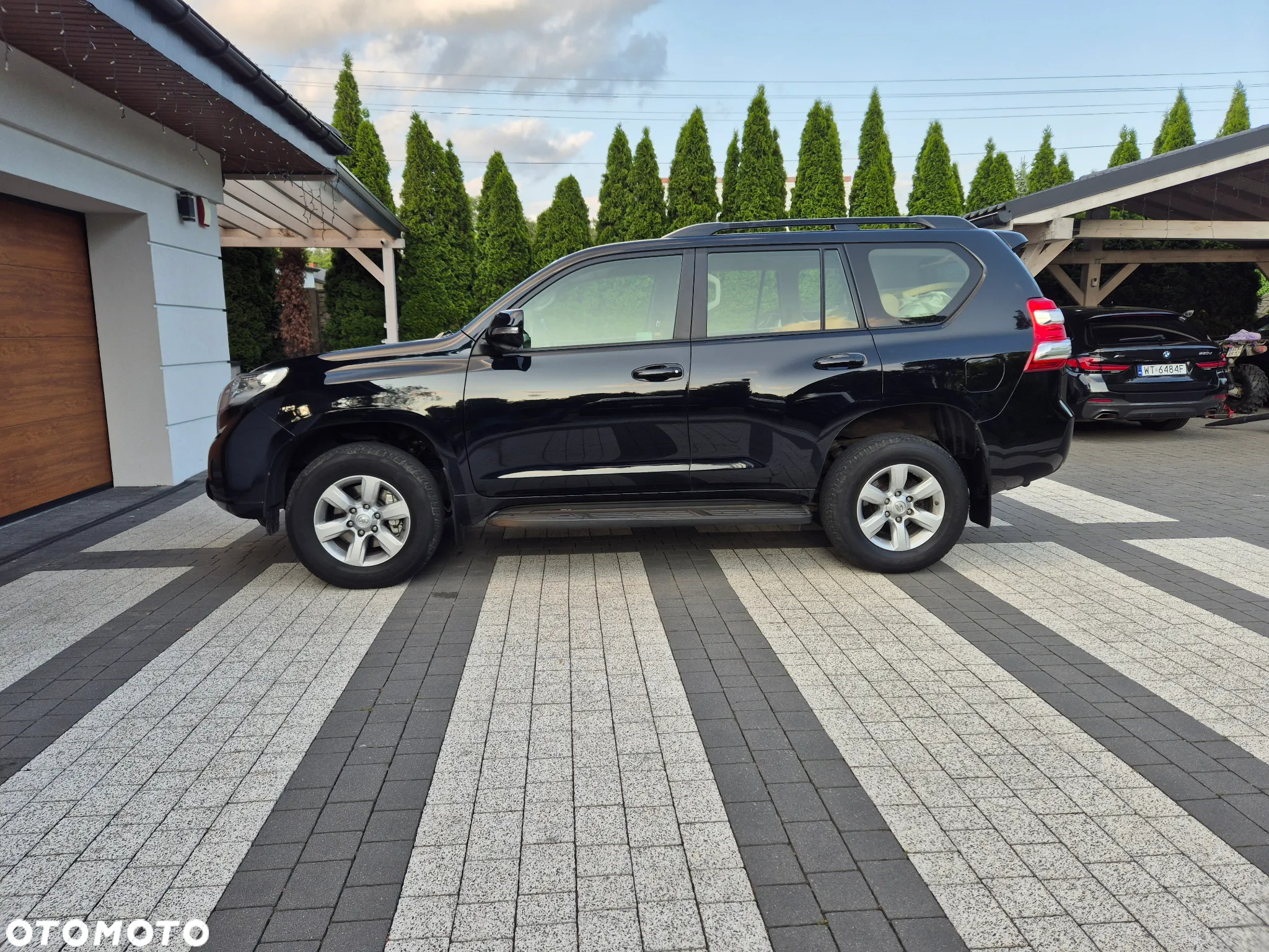 Toyota Land Cruiser - 9