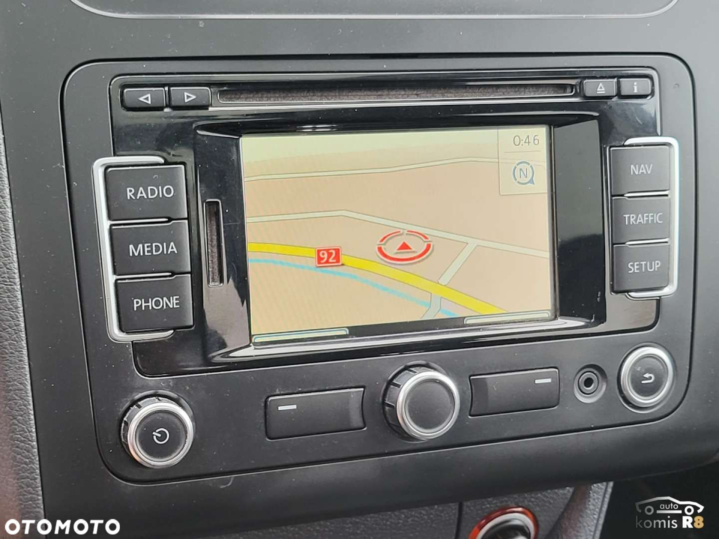 Volkswagen Touran - 22