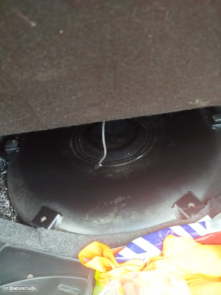 Renault Mégane Classic 1.4 16V RXE AC - 4