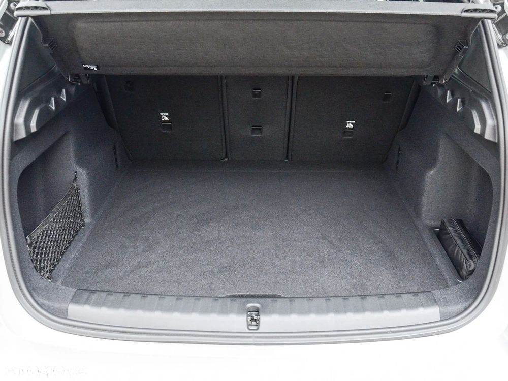 BMW X1 sDrive20i - 16