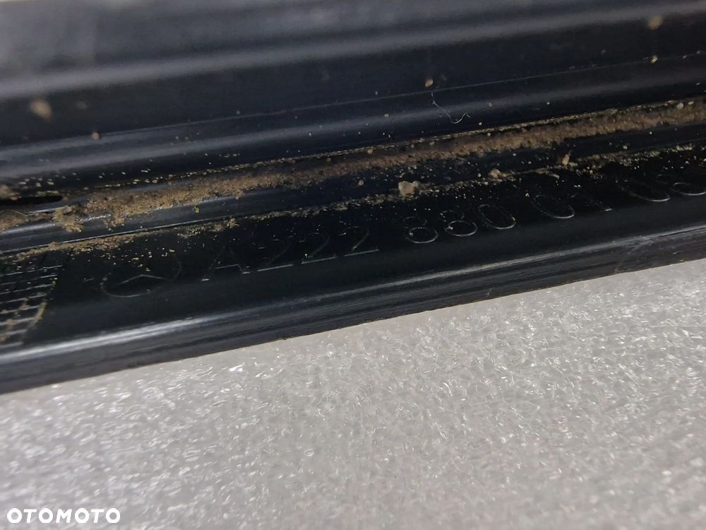 MERCEDES W222 S-KLASSA LISTWA / CHROM ZDERZAKA PRZEDNIEGO PRZÓD , NR A2228800108 , NR AUKCJI K204 - 9