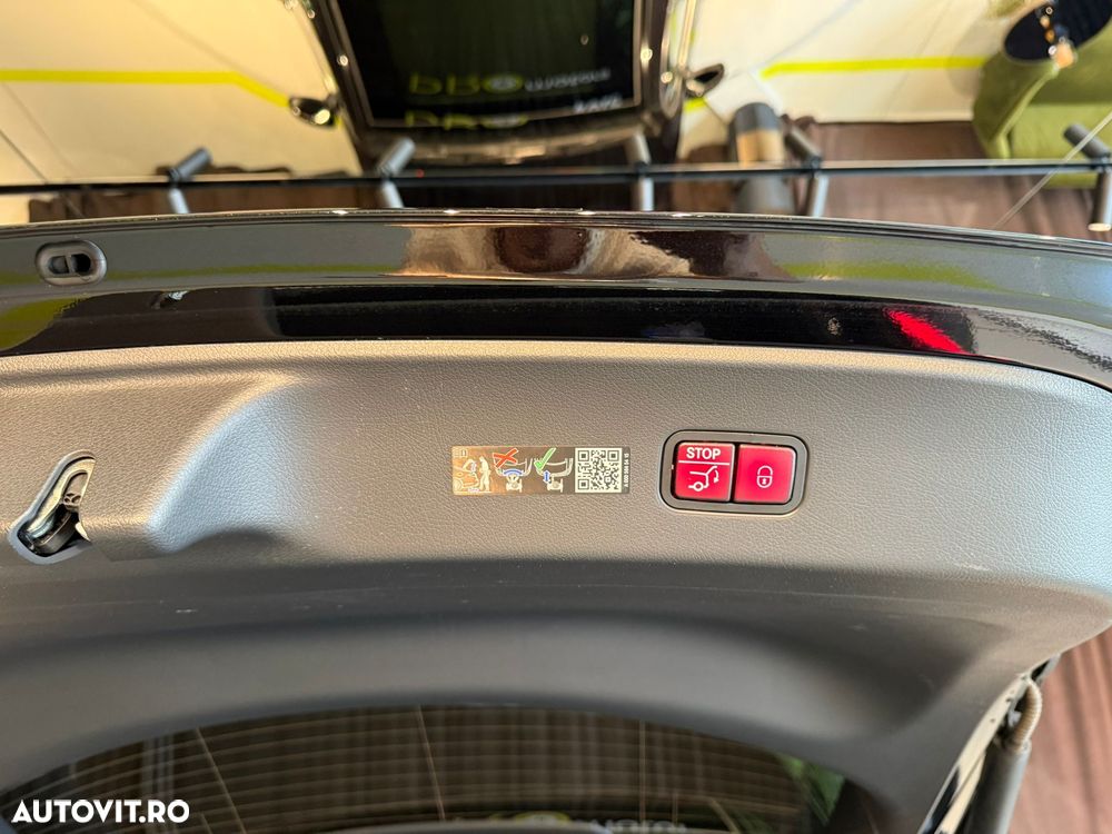 Mercedes-Benz GLC - 13